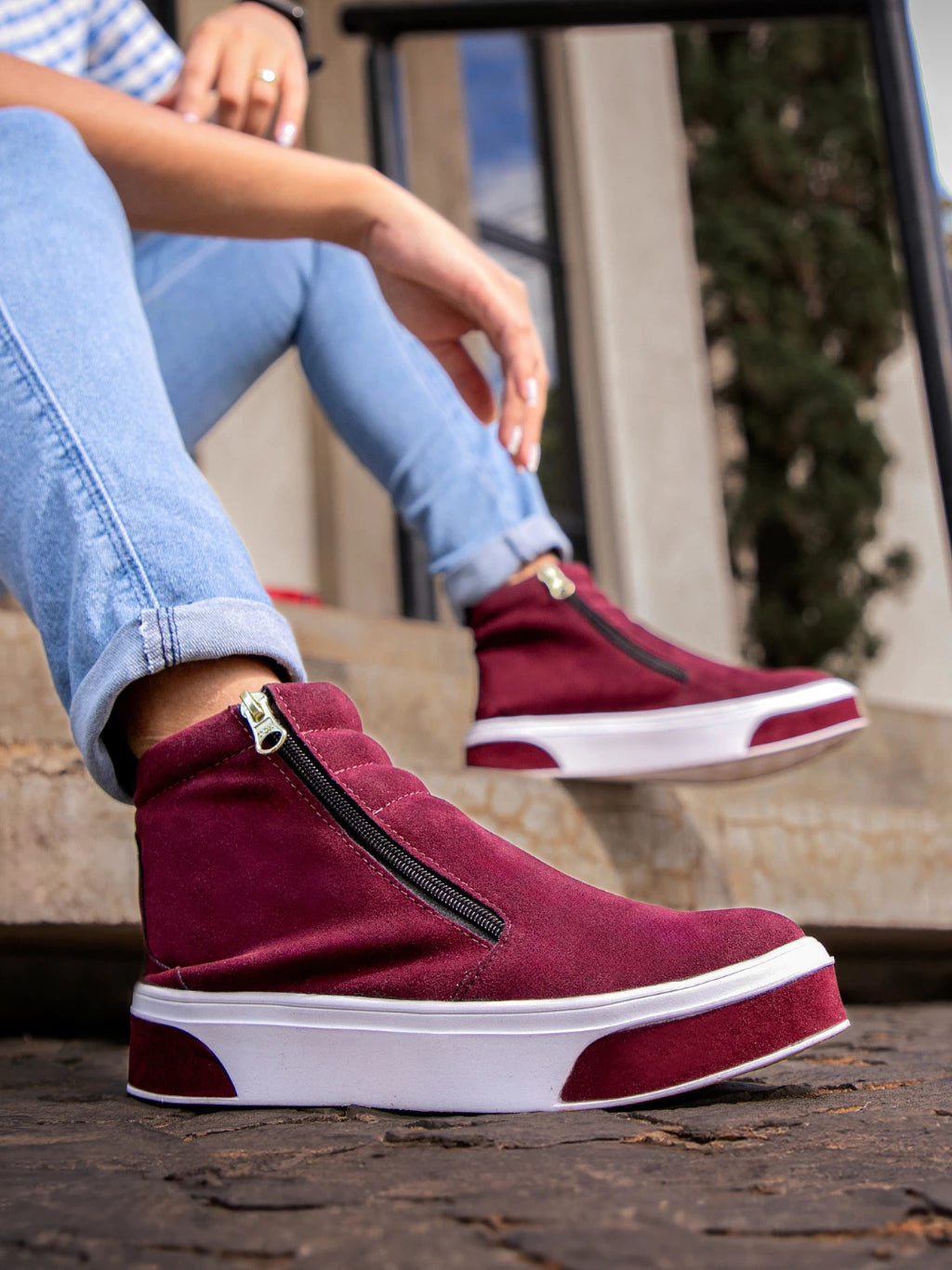 Bota Kich Ride