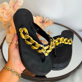 Chinelo Vidacy  Corrente 2025