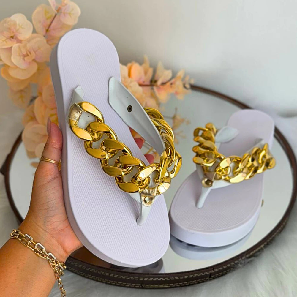 Chinelo Vidacy  Corrente 2025